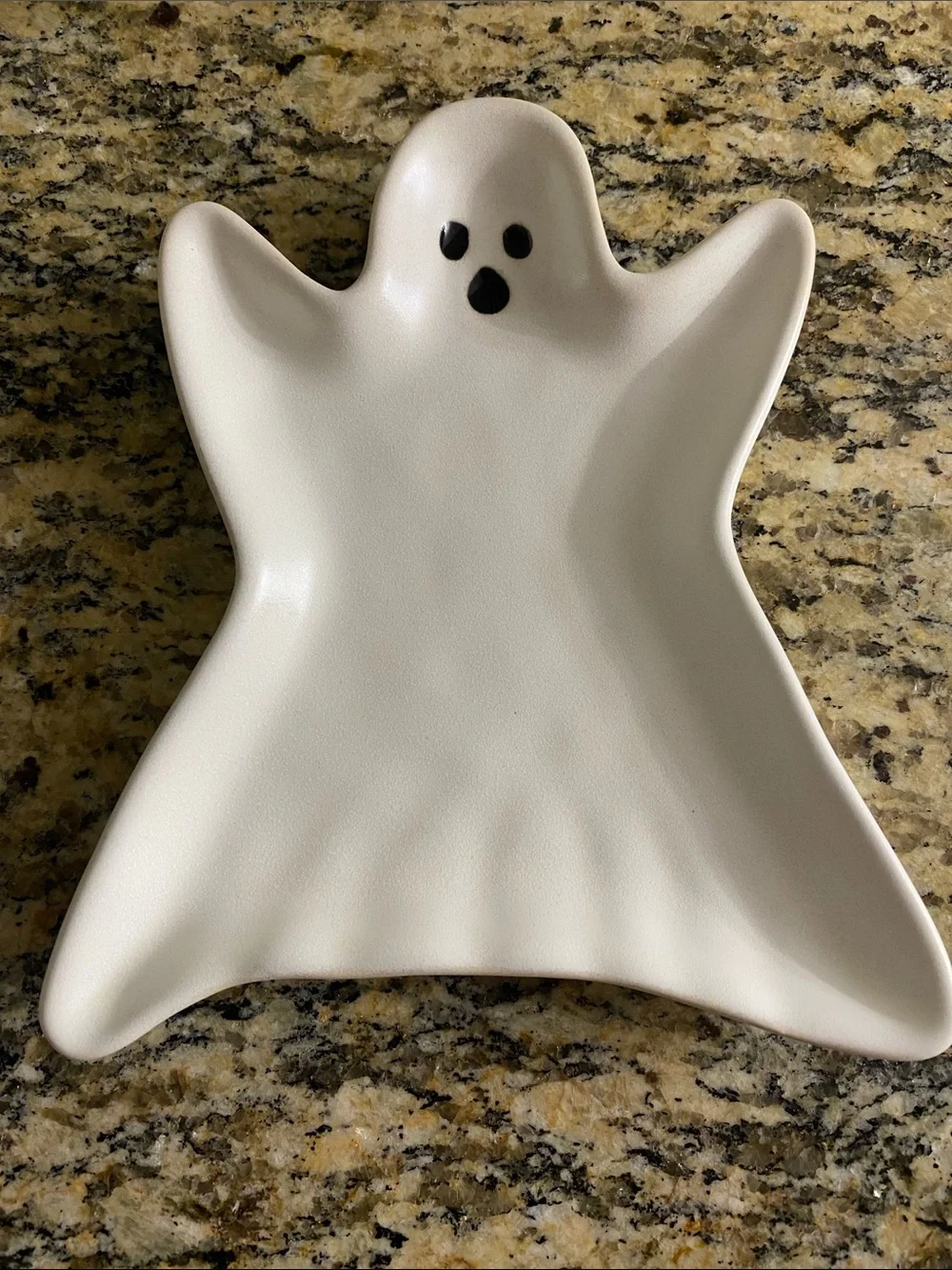 Pottery Barn White Ghost Trinket Dish perfect for fall and Halloween season